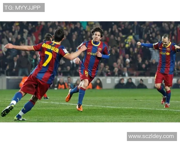 足球明星闪耀时刻：捕捉球场上最精彩的瞬间与风采