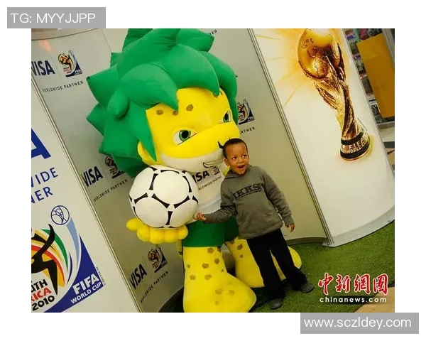 足球巨星亲自吹气蛋糕庆生 引发球迷热议与欢乐互动 足球巨星亲自吹气蛋糕庆生 引发球迷热议与欢乐互动